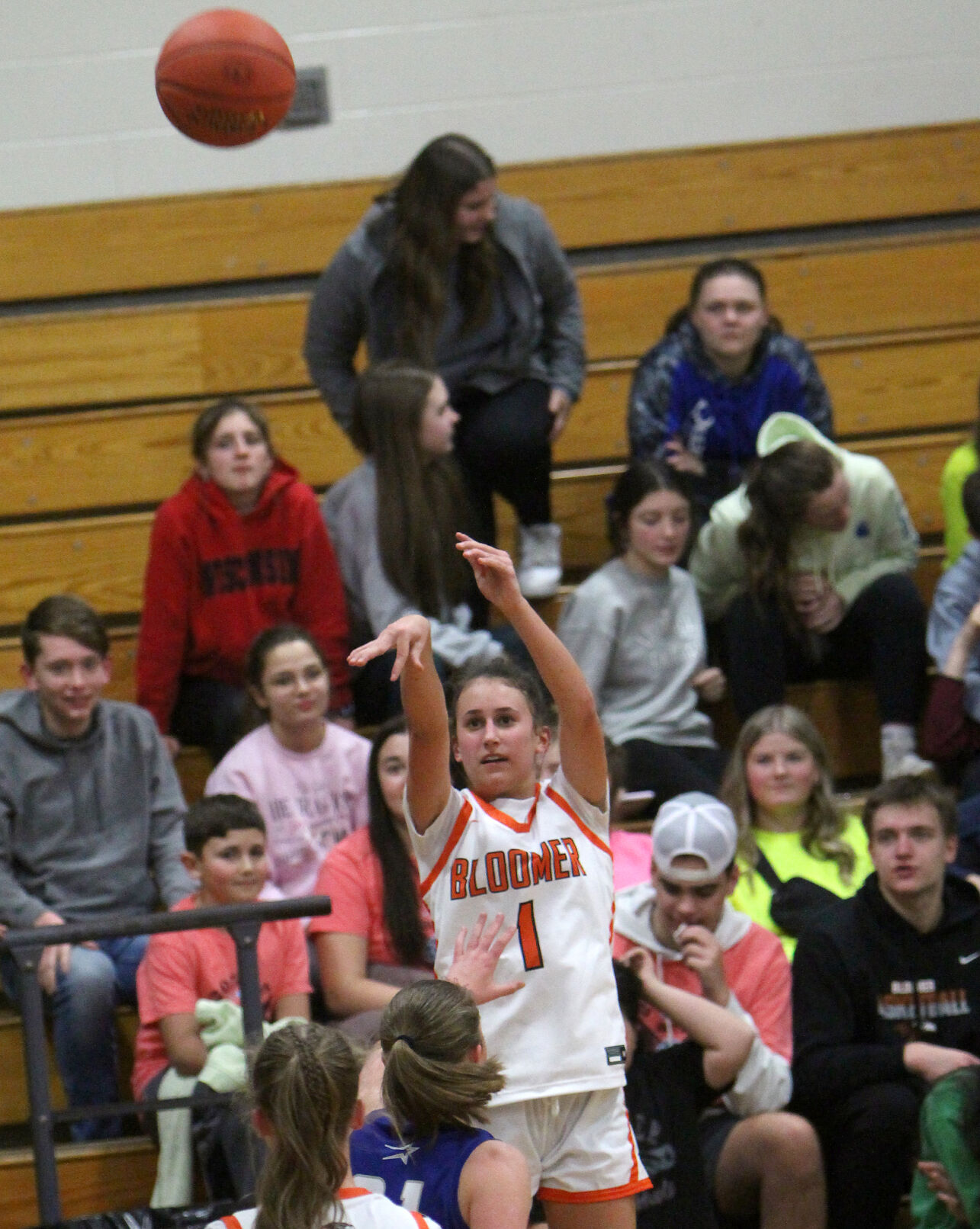 Cameron at Bloomer girls basketball 1-16-23
